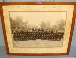 Group Photograph Of The Personnel & Vehicles Of Hendon (London) Rescue Service B Original Large Framed Group Photograph Of The Personnel & Vehicles Of Hendon (Lo Other Accessory