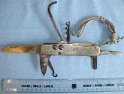 'Butler' with 'key' trademark and ‘Sheffield Art England’, 1919-1920 Dated Briti Knive