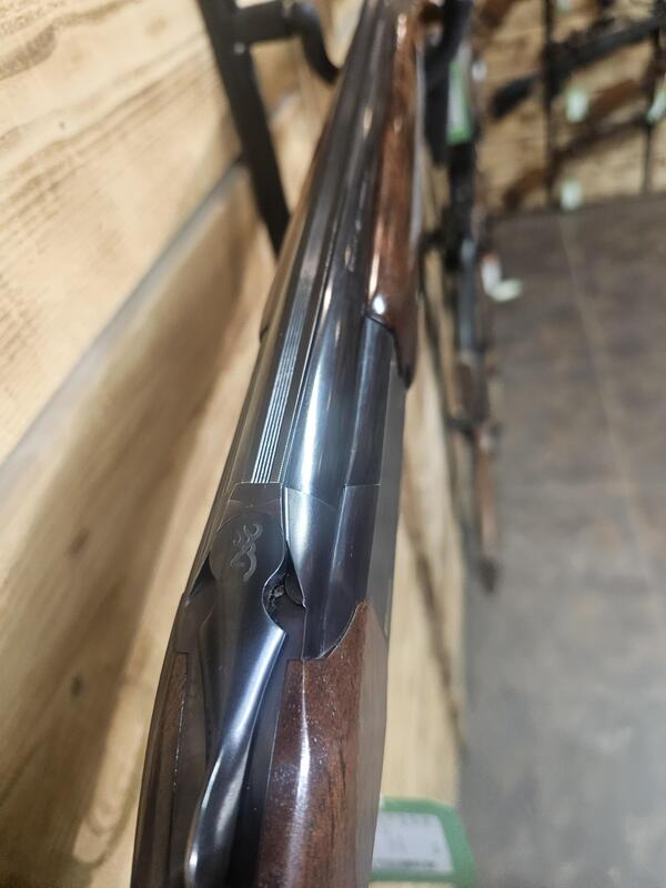Browning B725 Black Over and Under 12 Bore/gauge - {CATEGORY}