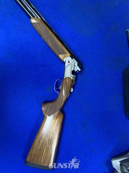 Beretta 694 Over and Under 12 Bore/gauge in 