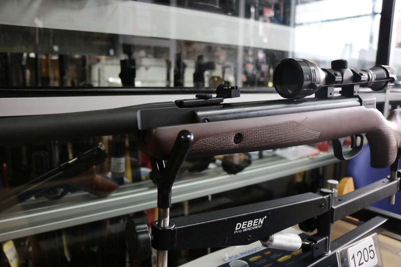 Browning X-Blade Hunter  .22 - {CATEGORY} in 