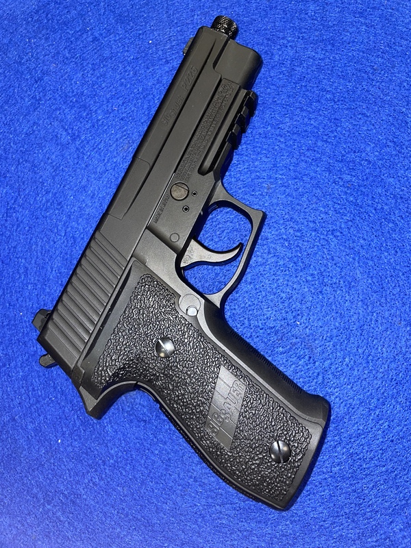  Sig Sauer P226 .177