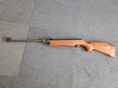 Weihrauch 22 / 5.5mm Pellet  WEIHRAUCH HW35K Air Rifle .22