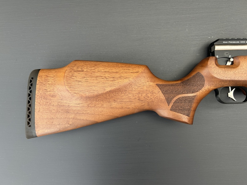 Kral Puncher Maxi Walnut .22
