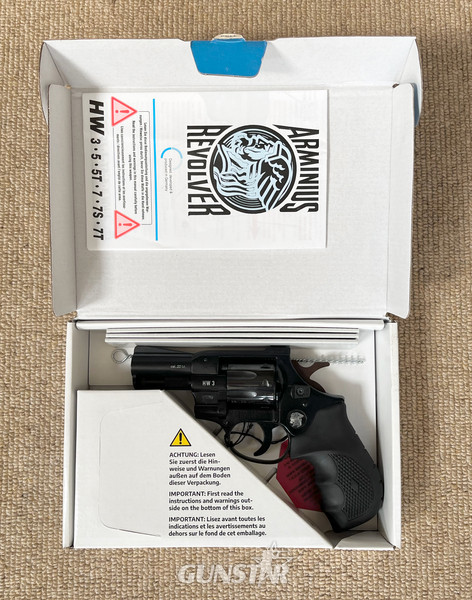 Weihrauch HW 3 & HW7 .22 Revolver in 