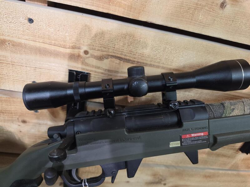Crosman Striker 6 mm - {CATEGORY}