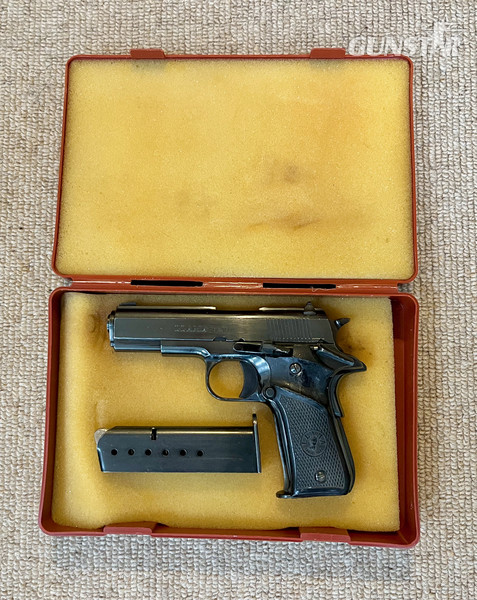 Llama (Gabilondo y Cía) Self Loading Pistol  9x17mm Browning Short (.380 ACP / 9mm Short) Semi Auto in 
