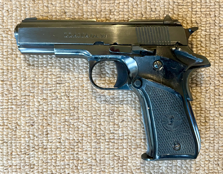  Llama (Gabilondo y Cía) Self Loading Pistol  9x17mm Browning Short (.380 ACP / 9mm Short) Semi Auto