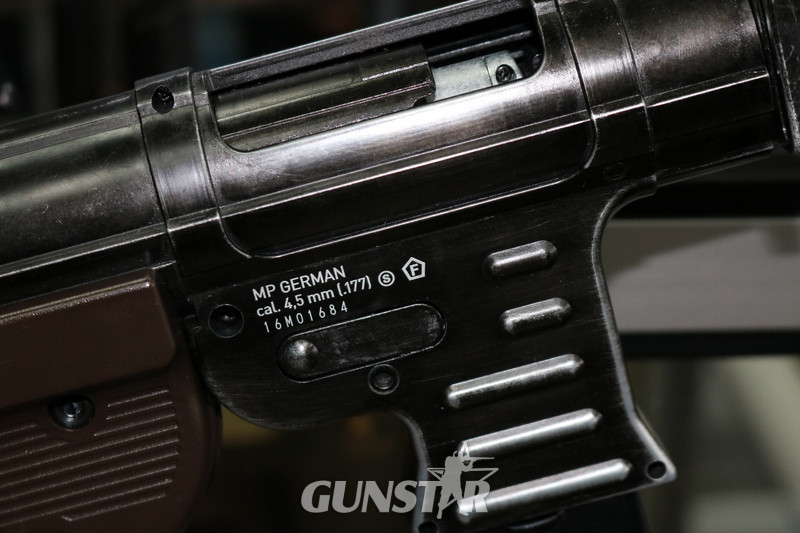  Umarex Legends MP German