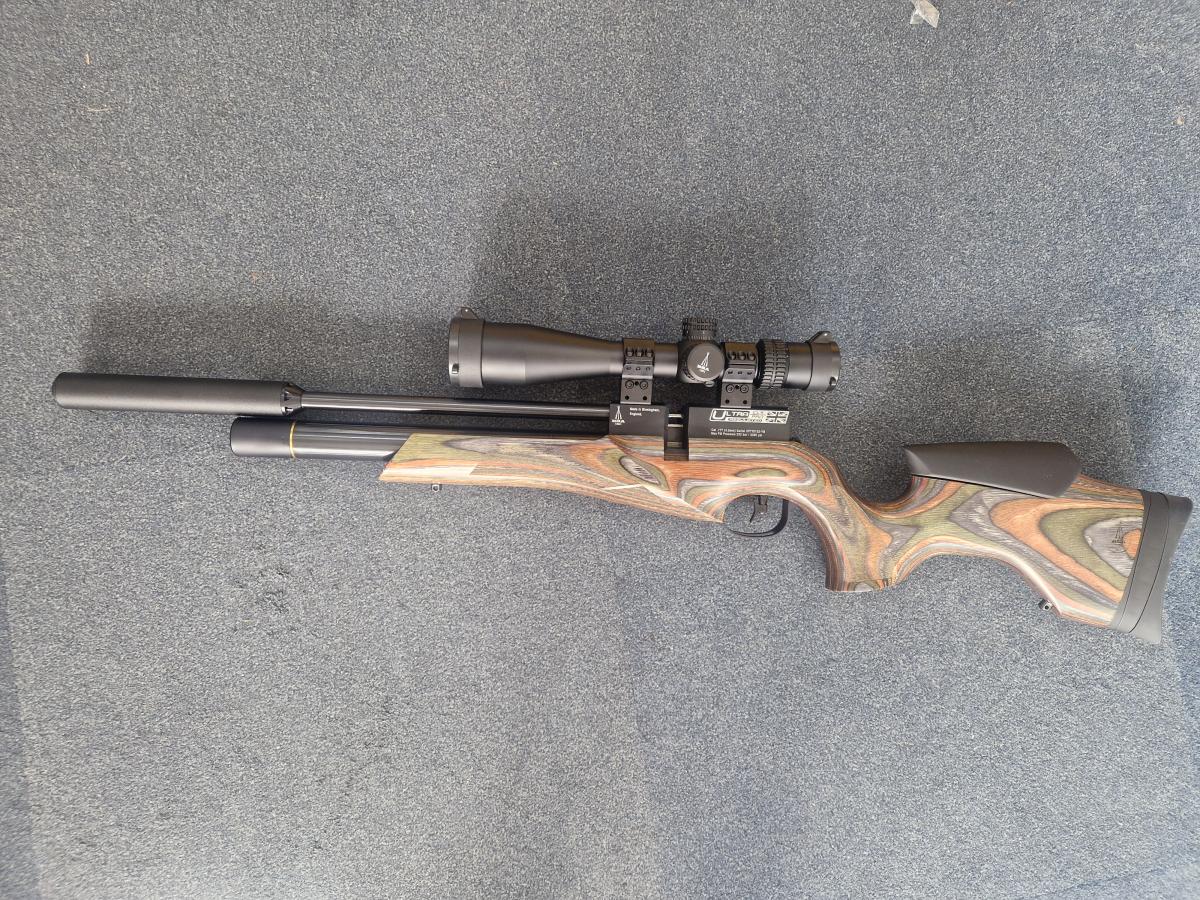 BSA 177 / 4.5mm Pellet  BSA ULTRA CLX PRO FORESTER LAMINATE PCP Air Rifle .177