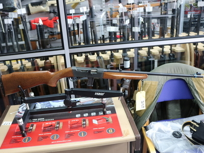 Anschütz, J.G. 525 Semi-Auto .22 Rifle