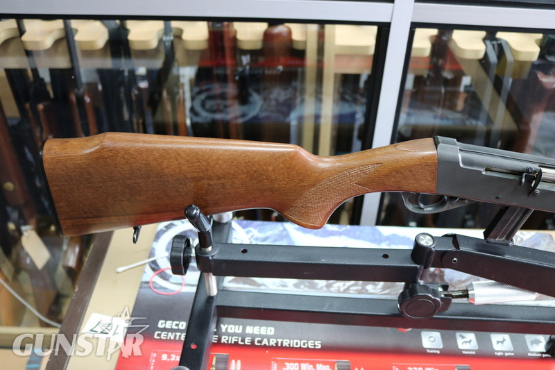Anschütz, J.G. 525 Semi-Auto .22 Rifle 