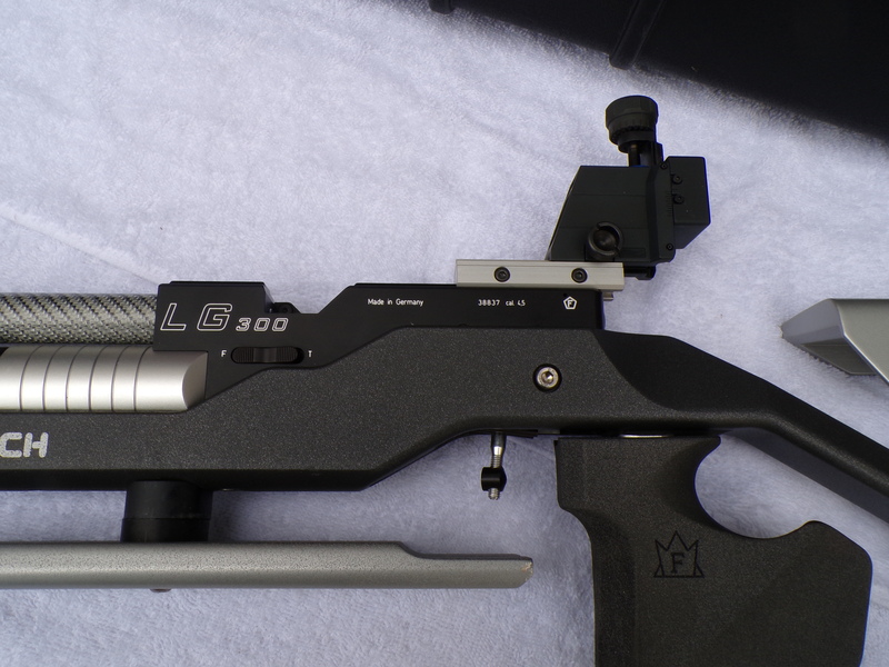 Walther LG300 .177 - {CATEGORY} in 