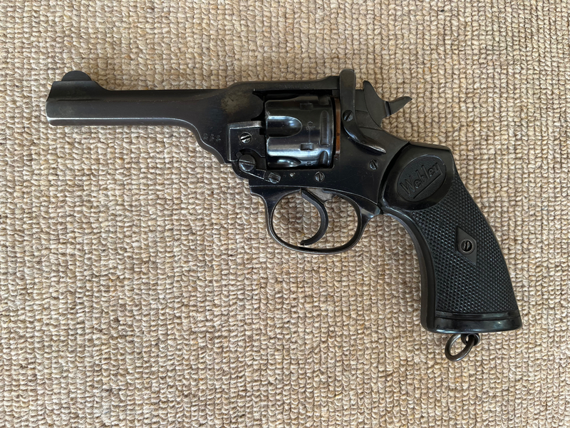 Webley & Scott Mark 1V  .38 S&W Revolver