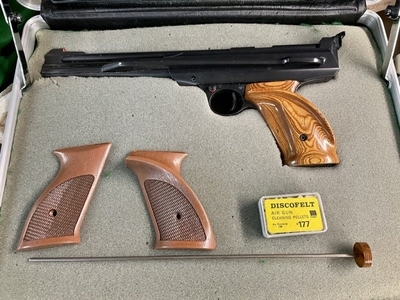 Daisy PowerLine Pistol .177 Model 717 Air Pistol