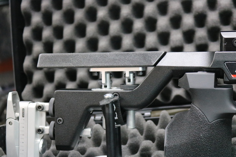  Anschütz, J.G. 9015 ALU ANTH /BLACK PRO GRIP "L" .177