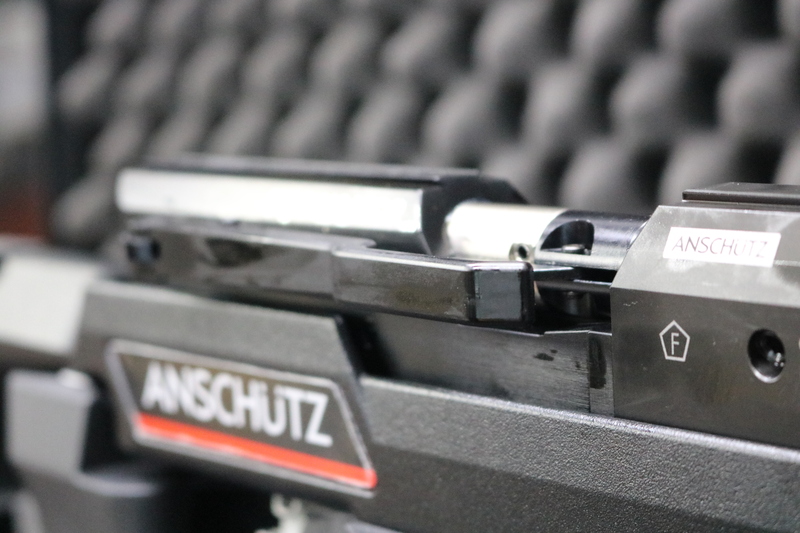 Anschütz, J.G. 9015 ALU ANTH /BLACK PRO GRIP "L" .177 - {CATEGORY}