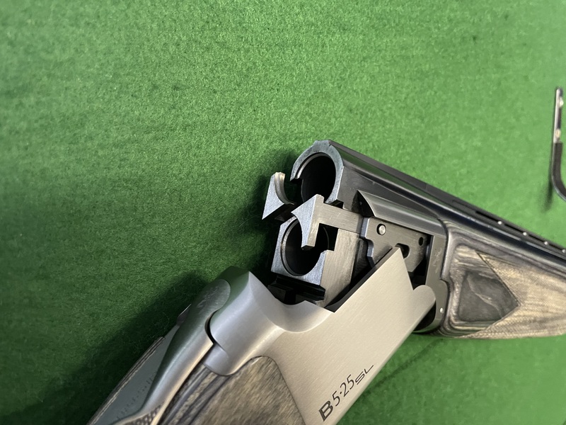 {CATEGORY} - Browning B525 SL Over and Under 12 Bore/gauge in 