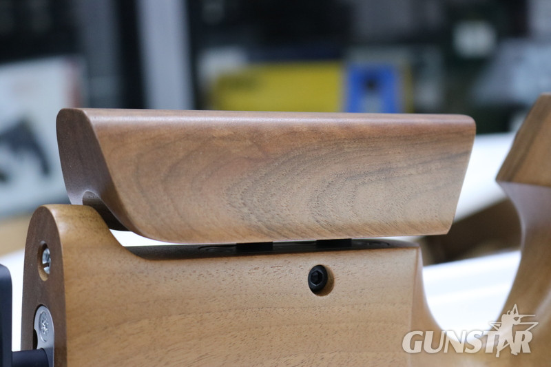  Anschütz, J.G. 9015 BLACK EDITION WALNUT STOCK .177