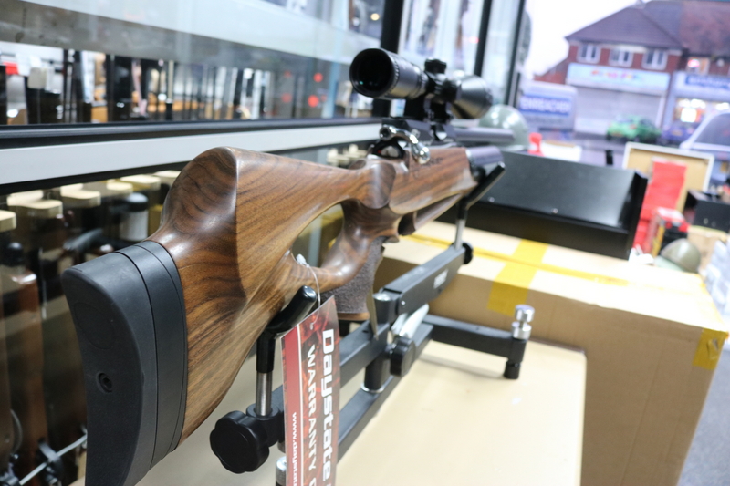 {CATEGORY} - Daystate Wolverine 2 Bottle Version + Scope .22 in 