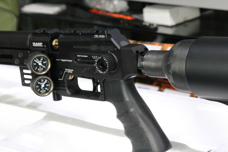 FX Airguns DYNAMIC EXPRESS BLACK 500 .22 - {CATEGORY} in 