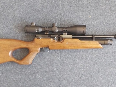 Weihrauch 22 / 5.5mm Pellet  WEIHRAUCH HW100 KT PCP Air Rifle .22