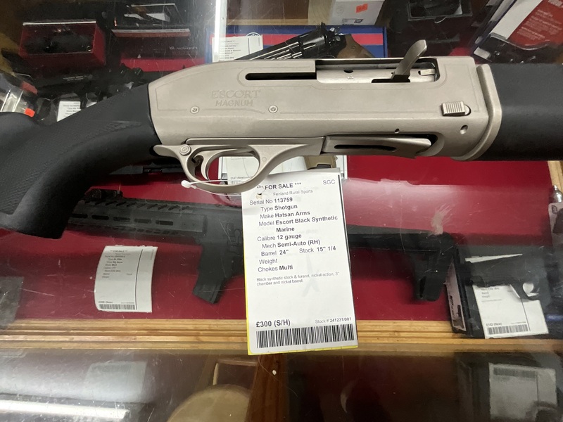 Hatsan Arms Escort marine Semi-Auto 12 Bore/gauge 