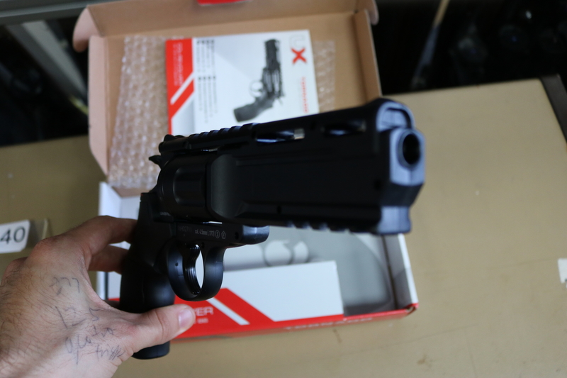 Umarex Tornado Revolver 4.5 mm - {CATEGORY} in 