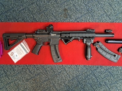 Smith & Wesson 15-22 MAGPUL + Semi-Auto .22 Rifle