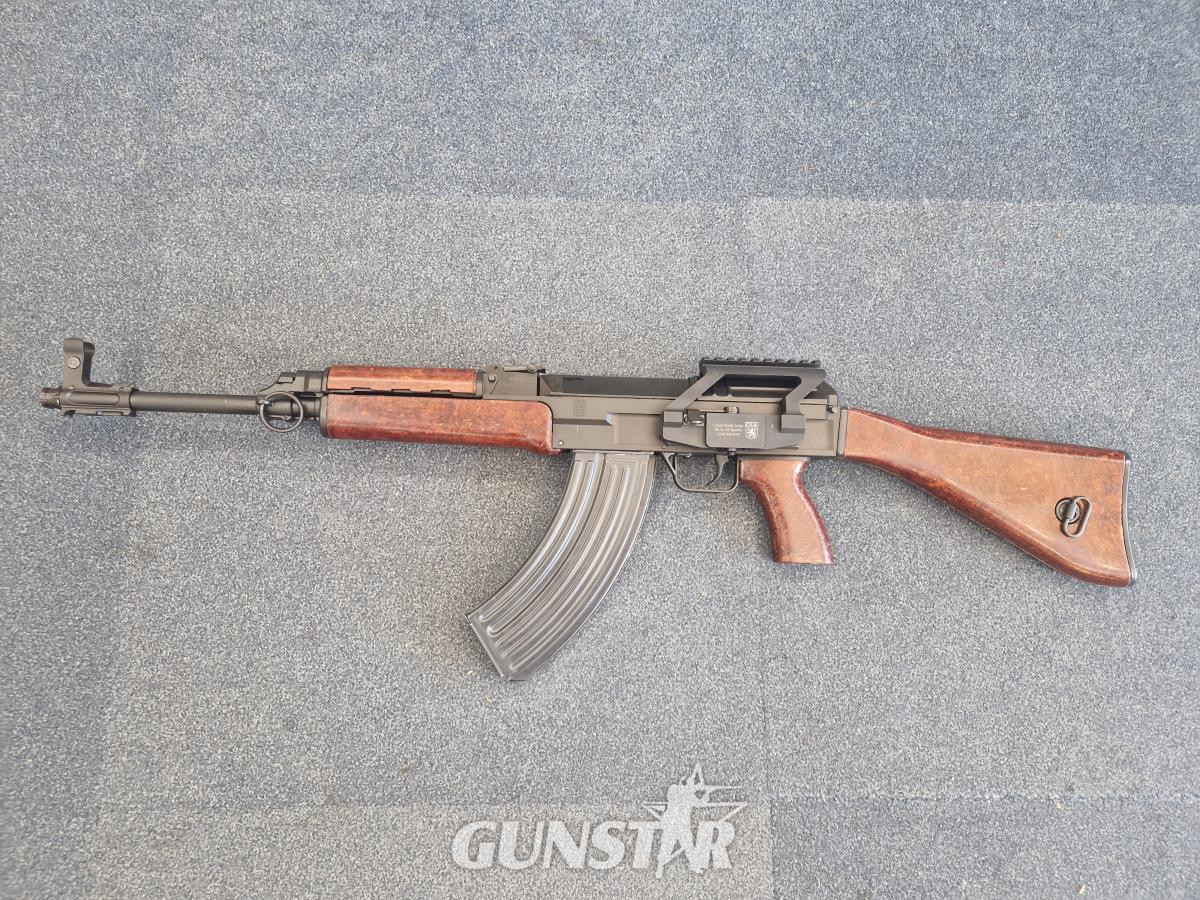 Unknown / NA  Straight Pull 7,62x39 Rifle in 