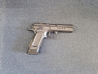 KWC 177 / 4.5mm BB KWC TANFOGLIO GOLD CUSTOM CO2 Air Pistol .177 (4.5mm) BB