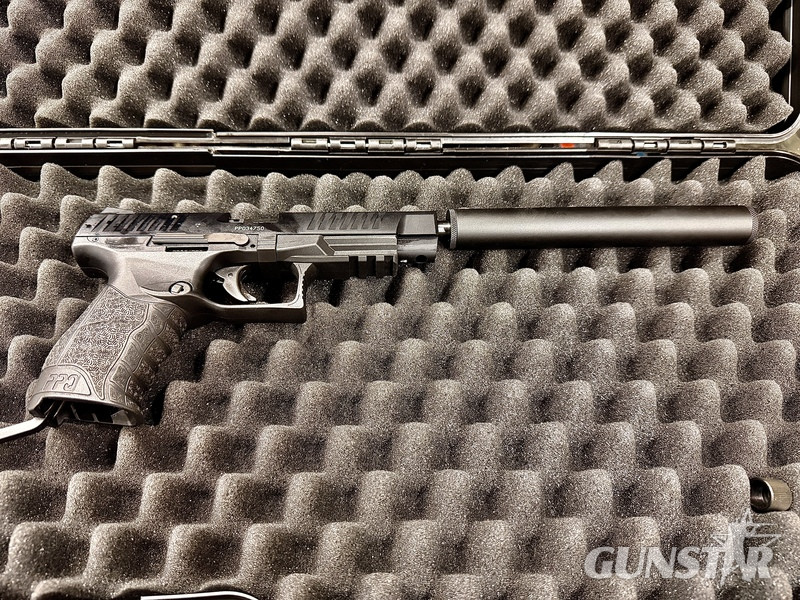 Walther Cult model 1911 gold cupJ .22 Long Barrel in 