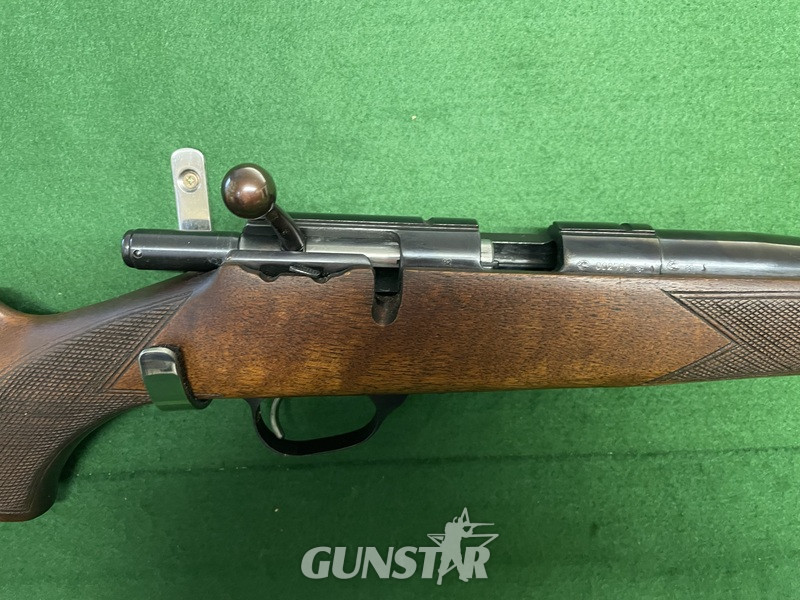 CZ 99 precision  Bolt Action .22 Rifle