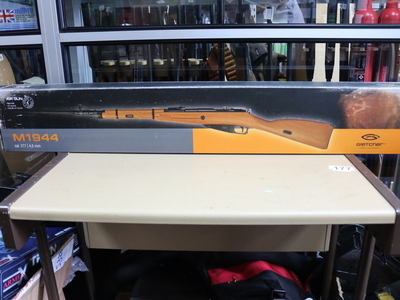 Gletcher M1944 4.5MM BB .177