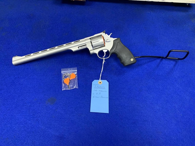 Taurus 044 .44 Revolver - {CATEGORY} in 