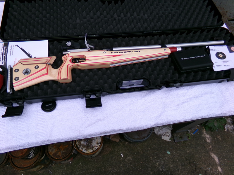 FWB RED/WHITE JUNIOR .177