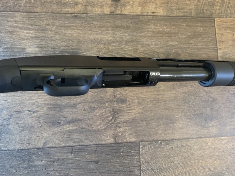 Mossberg 590 persuader Pump Action 12 Bore/gauge - {CATEGORY}