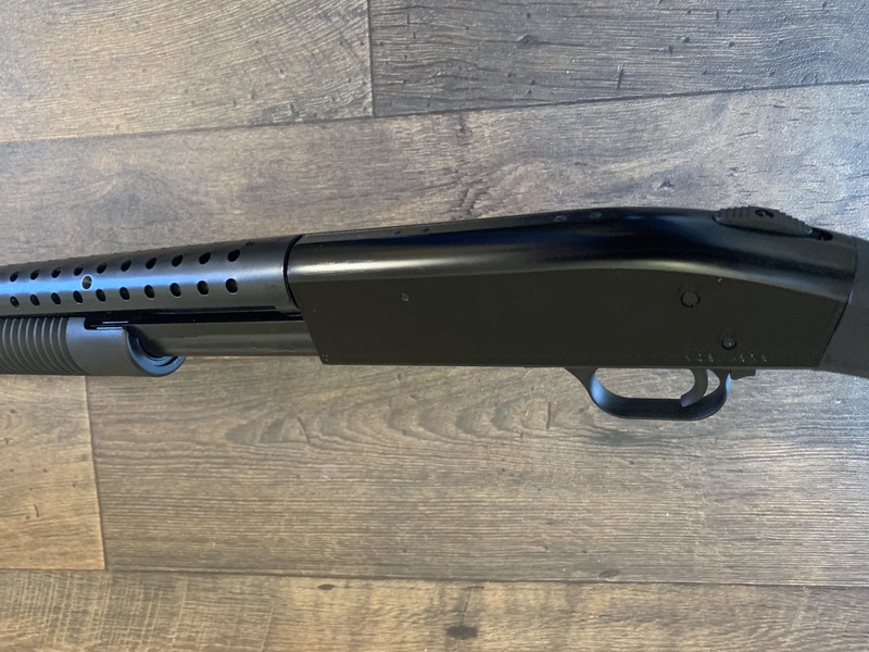 {CATEGORY} - Mossberg 590 persuader Pump Action 12 Bore/gauge in 