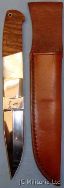 *US Handmade ‘Rob Davidson’ Hunting/Skinning Knife. ED 2535. Knive in 