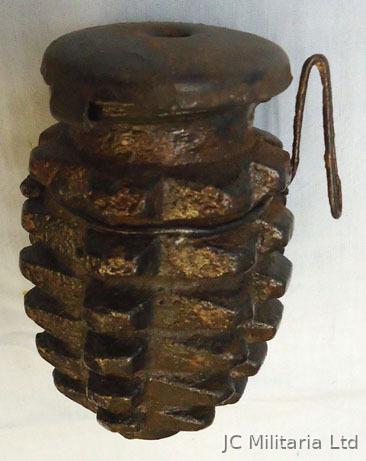 DEACTIVATED INERT. Austro-Hungarian WW1 Medium Schwere Hand Grenade DEACTIVATED INERT. Austro-Hungarian WW1 Medium Schwere Hand Grenade Antique & Militaria