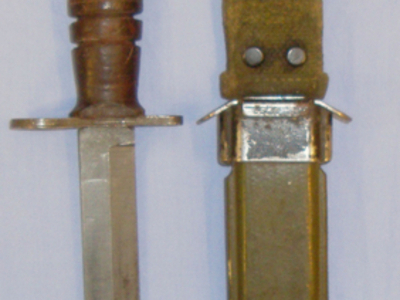 U.S M4 WWII Bayonet and Scabbard. 20155. Bayonet