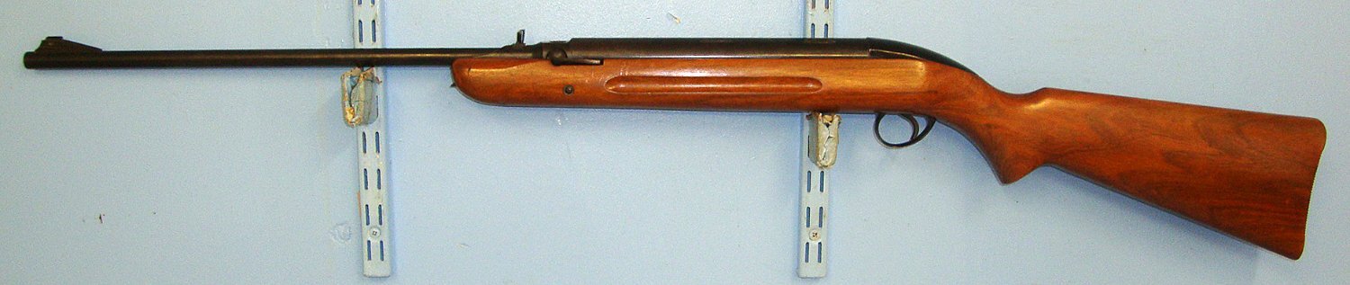  1959-1965, BSA Airsporter MK II, .22 Calibre Under Lever Air Rifle With GD Prefix Serial Number. AI 609 air rifle .22
