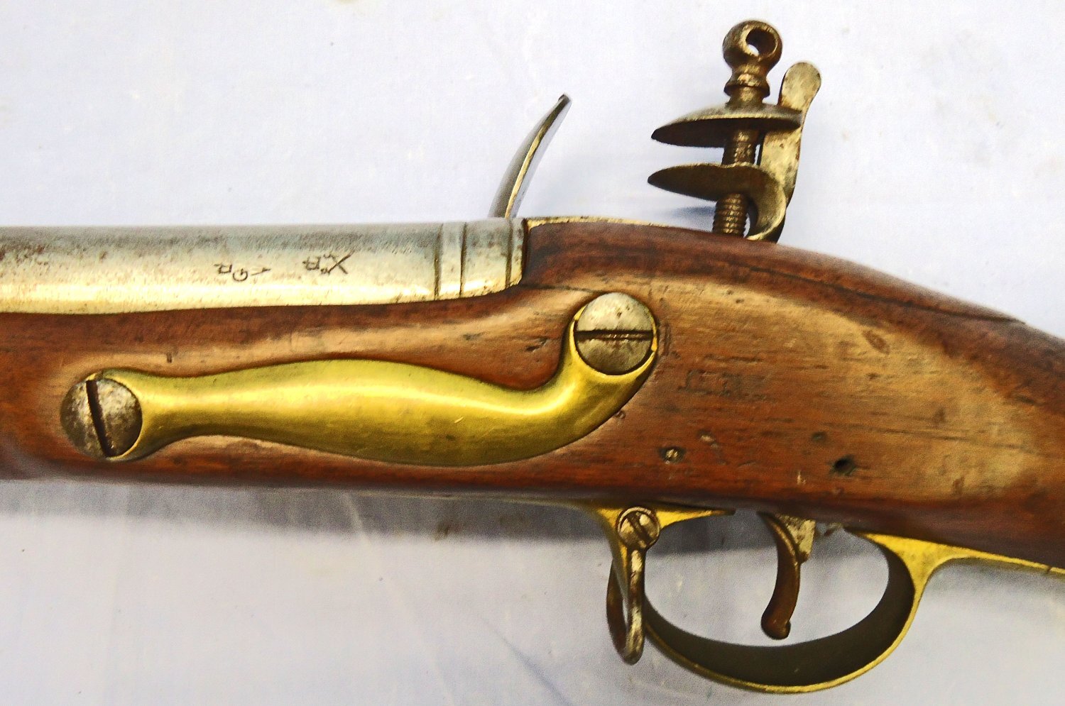 {CATEGORY} - Napoleonic Wars Era, c.1800, TOWER Brown Bess .750 , 39 Inch Barrel, India Pattern Regulation Antique Musket with Swan Neck Cock & Bayonet by S.Chambers. Sn - 23174:2 Napoleonic Wars Era, c.1800, TOWER Brown Bess .750 , 39 Inch Barrel, India Pattern Regulation Antique Musket with Swan Neck Cock & Bayonet by S.Chambers. Sn - 23174:2 Single Shot Various Rifle in 
