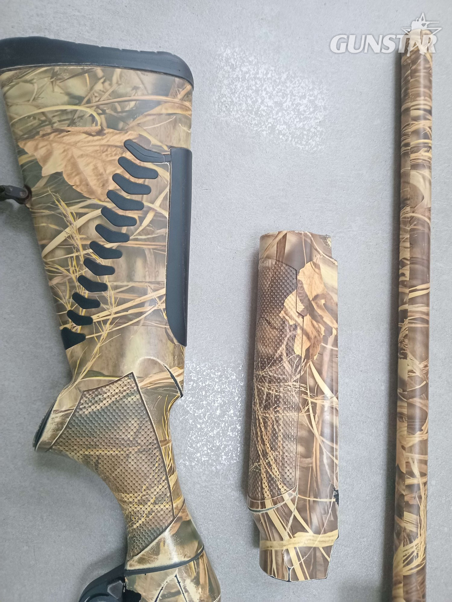 Benelli Super Black Eagle 2 camo Semi-Auto 12 Bore/gauge - {CATEGORY} in 