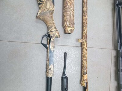 Benelli Super Black Eagle 2 camo Semi-Auto 12 Bore/gauge
