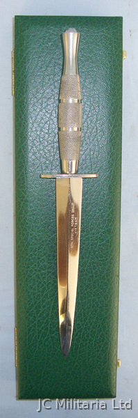 Cased, Vietnam War U.S. Special Edition Presentation Knive in 