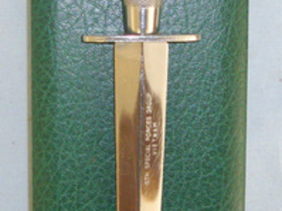 Cased, Vietnam War U.S. Special Edition Presentation Knive