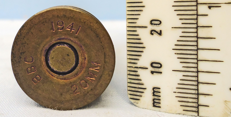 INERT DEACTIVATED. 1941 Dated Hispano-Suiza (20x110) HS 404 Aircraft Cannon Armour Piercing Round. - O 1799 INERT DEACTIVATED. 1941 Dated Hispano-Suiza (20x110) HS 404 Aircraft Cannon Armour Piercing Round. - O 1799  Other Ammunition
