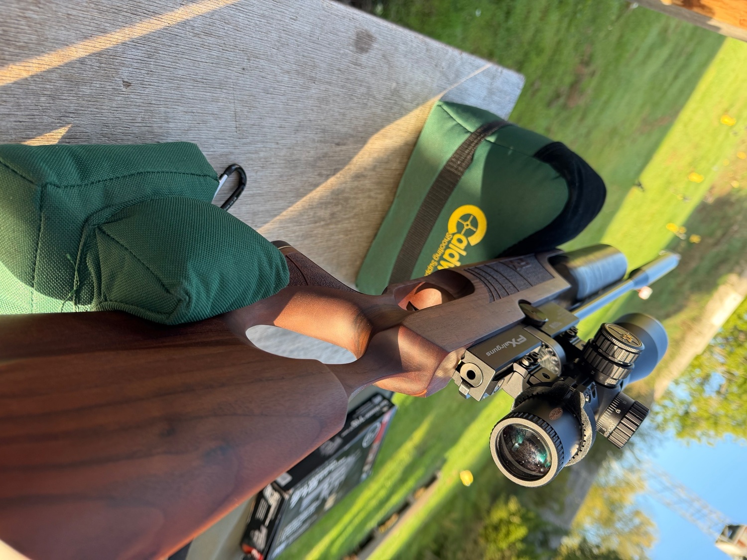 FX Airguns Royale 400 .22 - {CATEGORY}
