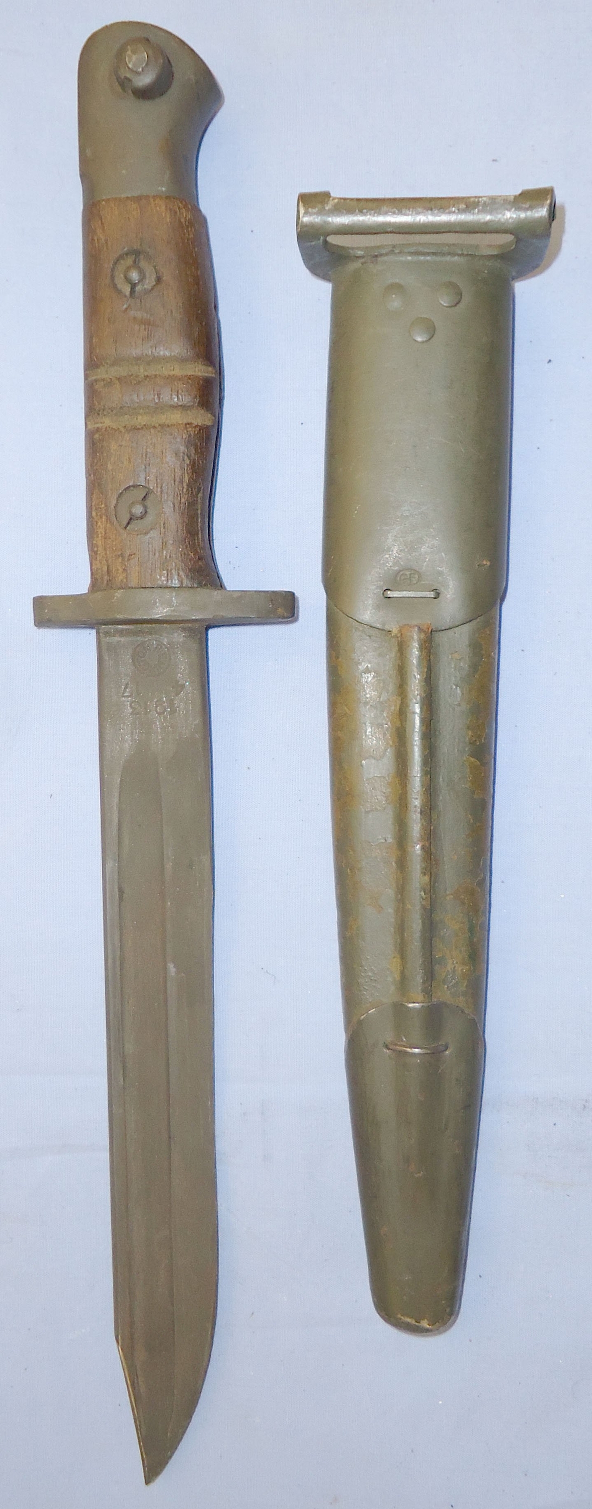  Scarce* French Foreign Legion Paratroopers Fighting Knife Converted from 1917 Dated Remington U.S. Army Pattern 1913 Bayonet with Scabbard. BAYO 396. Bayonet